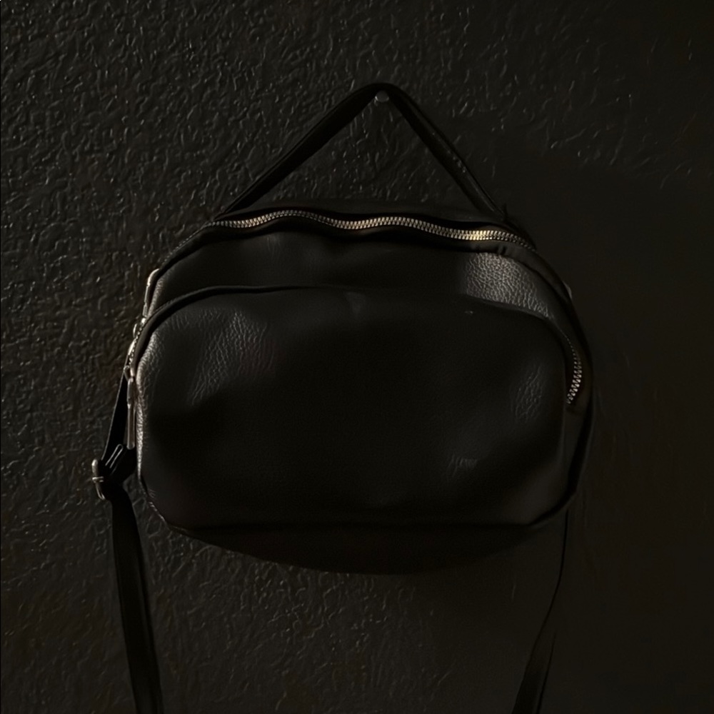 Stylish Black Crossbody Bag